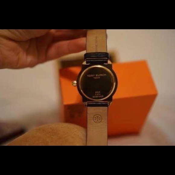 Tory burch watch main image 4